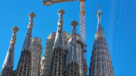 sagrada familia tours 2022